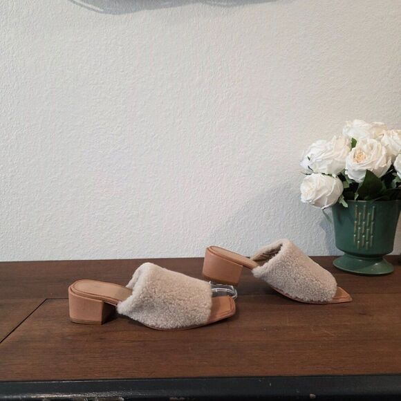 Wal & Pai - Itasca Ivory Shearling Leather Square Toe Mule Sandals 37 (US 6.5) - Picture 4 of 7